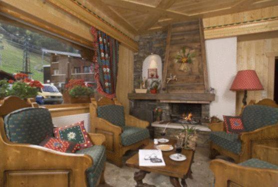 Hotel L'Equipe Morzine Exterior foto